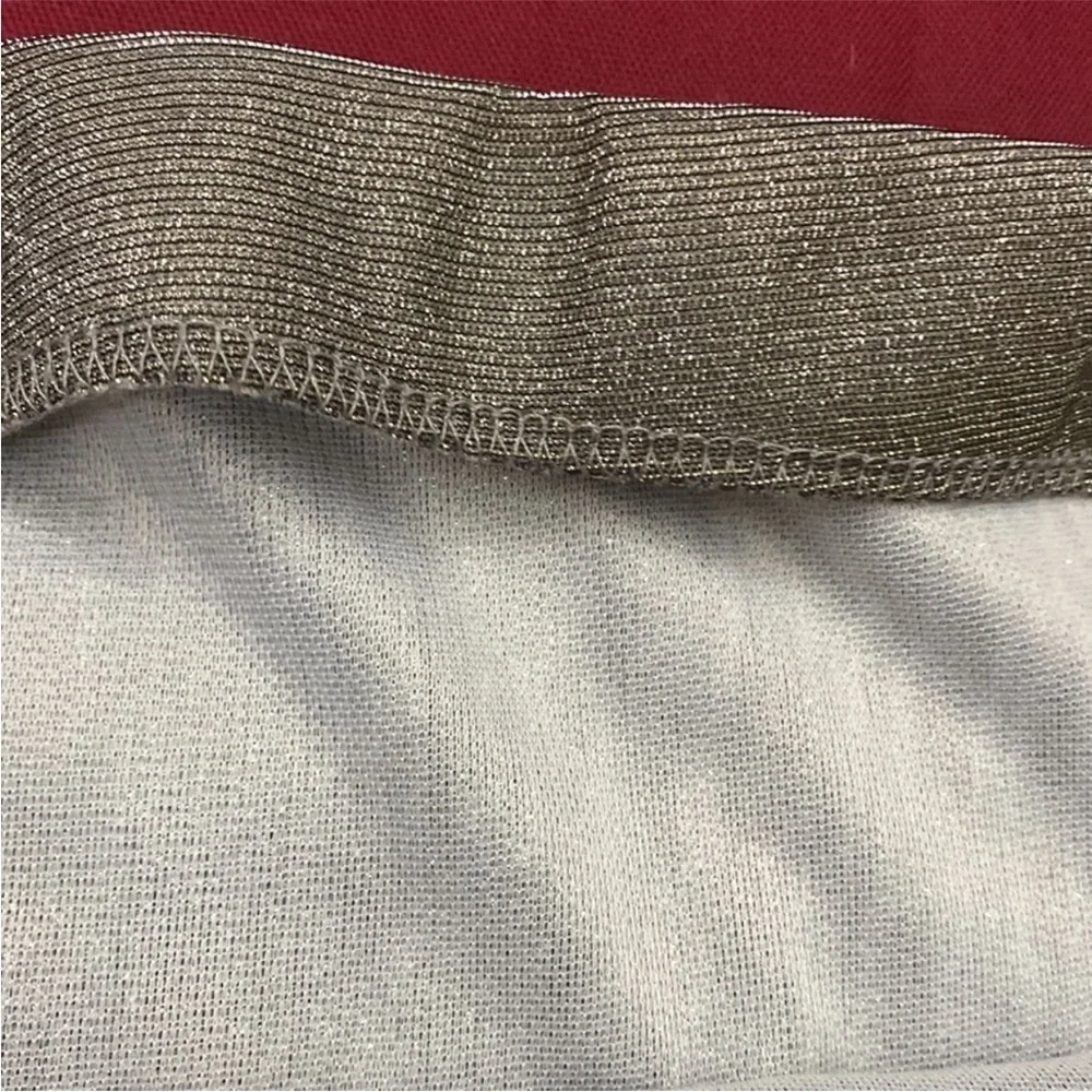 3/$20✨Wild Fable Shimmering Silver Pencil Skirt - Picture 6 of 8